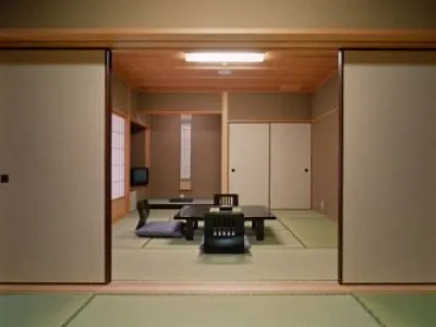 *** מלון קיוטו Ryokan Kyo-No-Yado Kagihei יפן